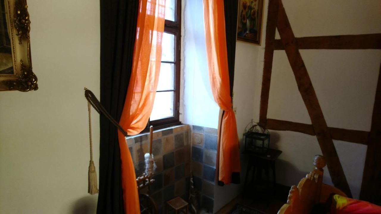 Alte Schule Kirmutscheid Ferienhaus *